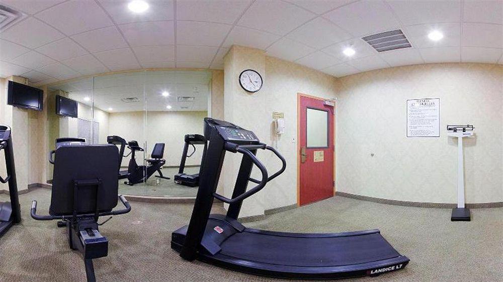 Holiday Inn Express Hotel & Suites Athens By Ihg Bagian luar foto