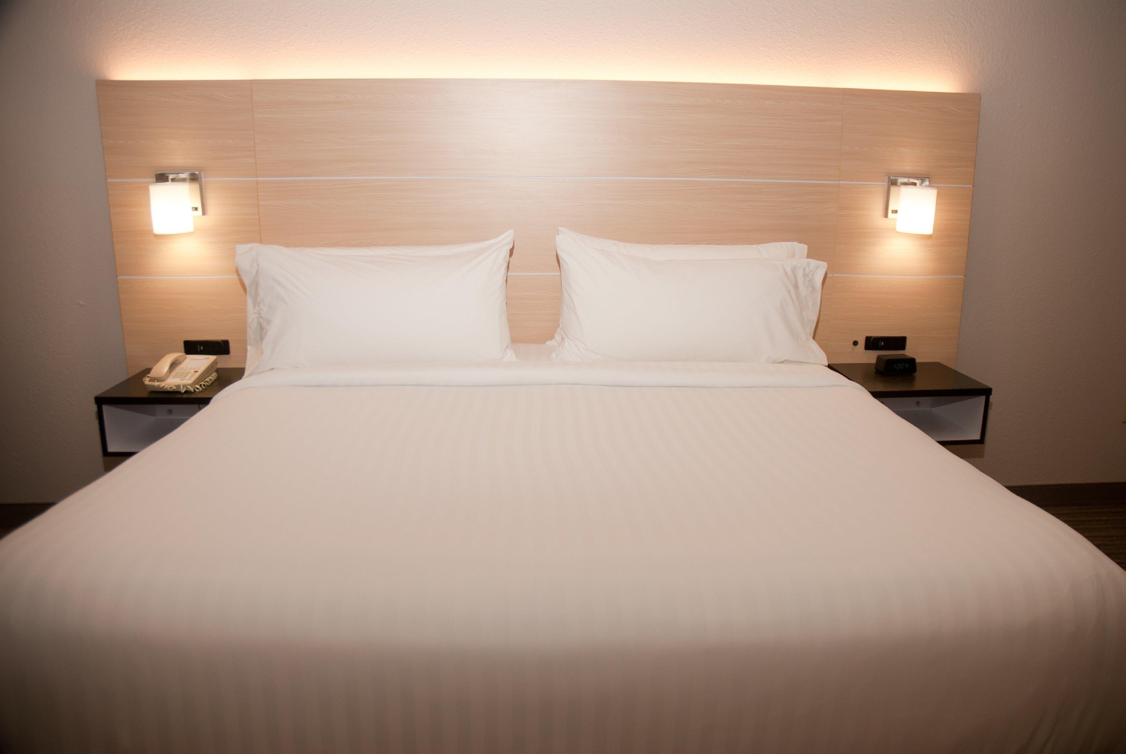 Holiday Inn Express Hotel & Suites Athens By Ihg Bagian luar foto