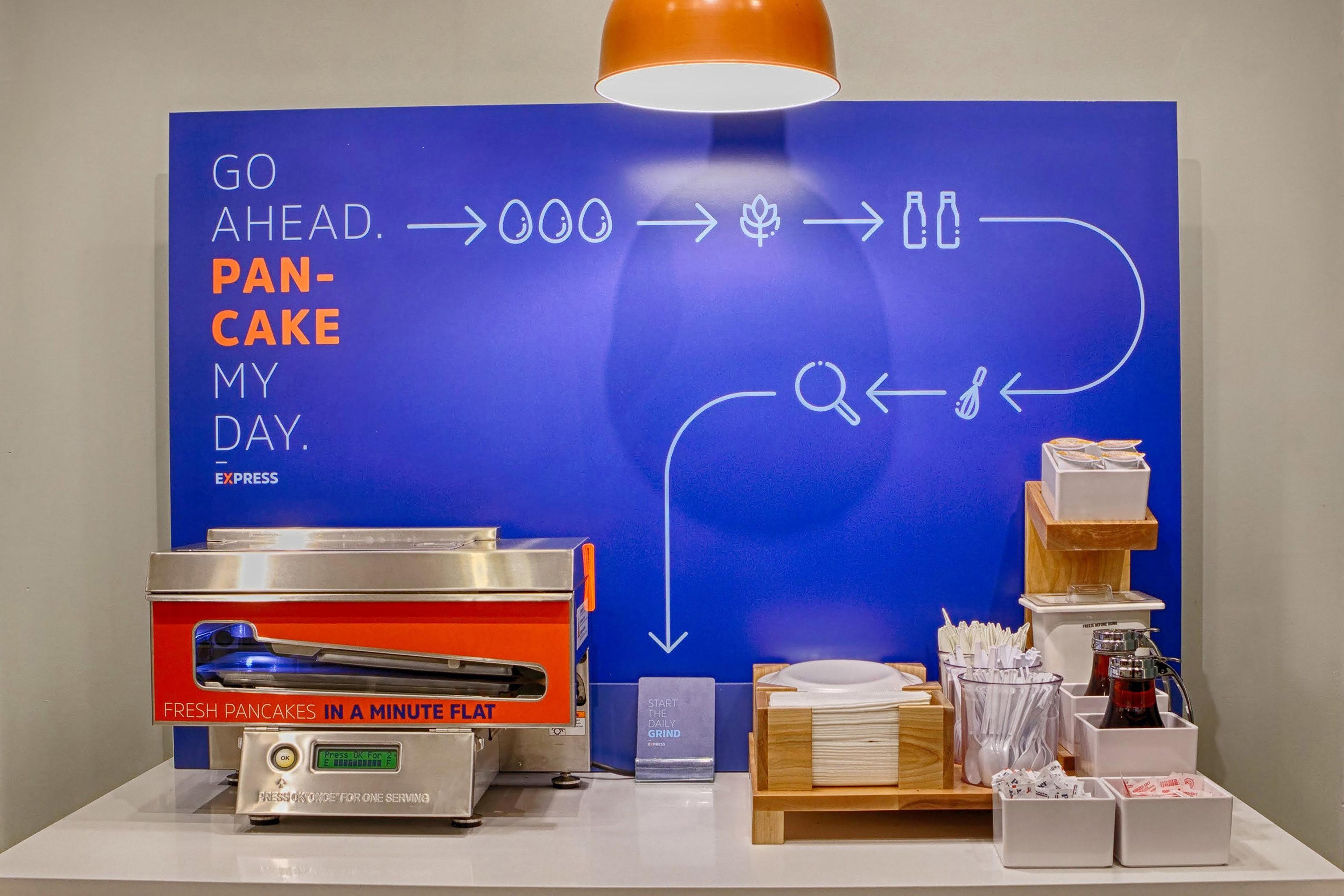 Holiday Inn Express Hotel & Suites Athens By Ihg Bagian luar foto