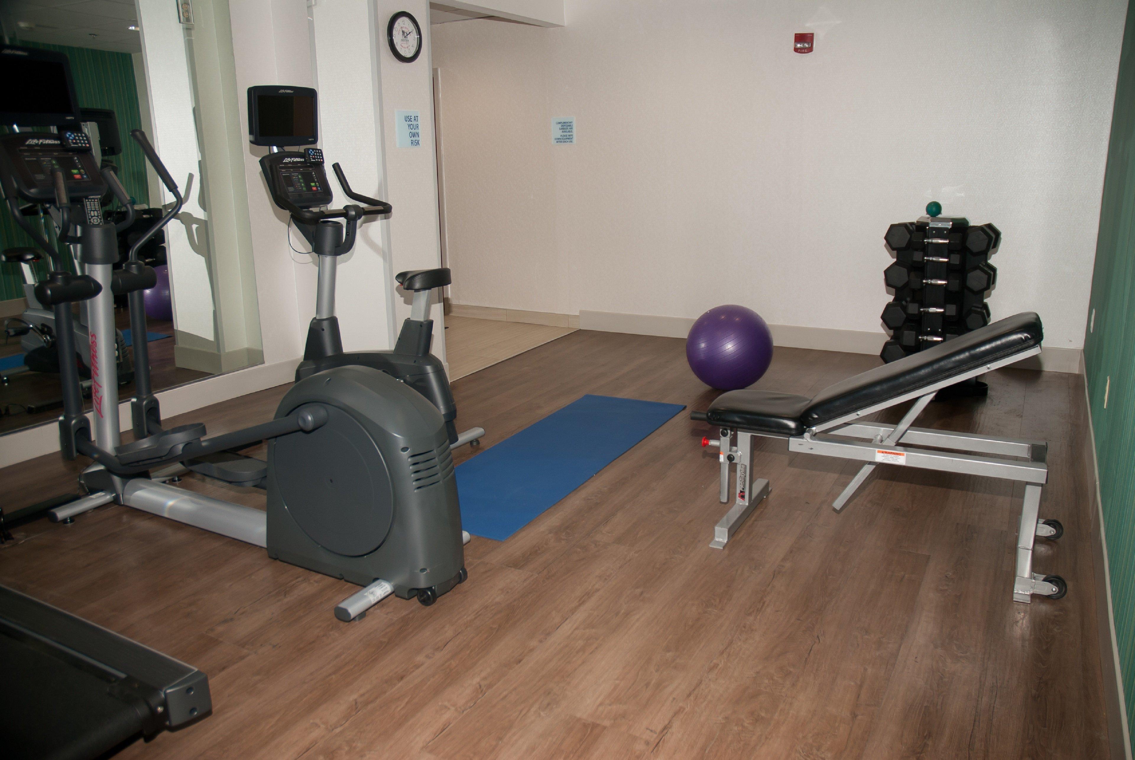Holiday Inn Express Hotel & Suites Athens By Ihg Bagian luar foto